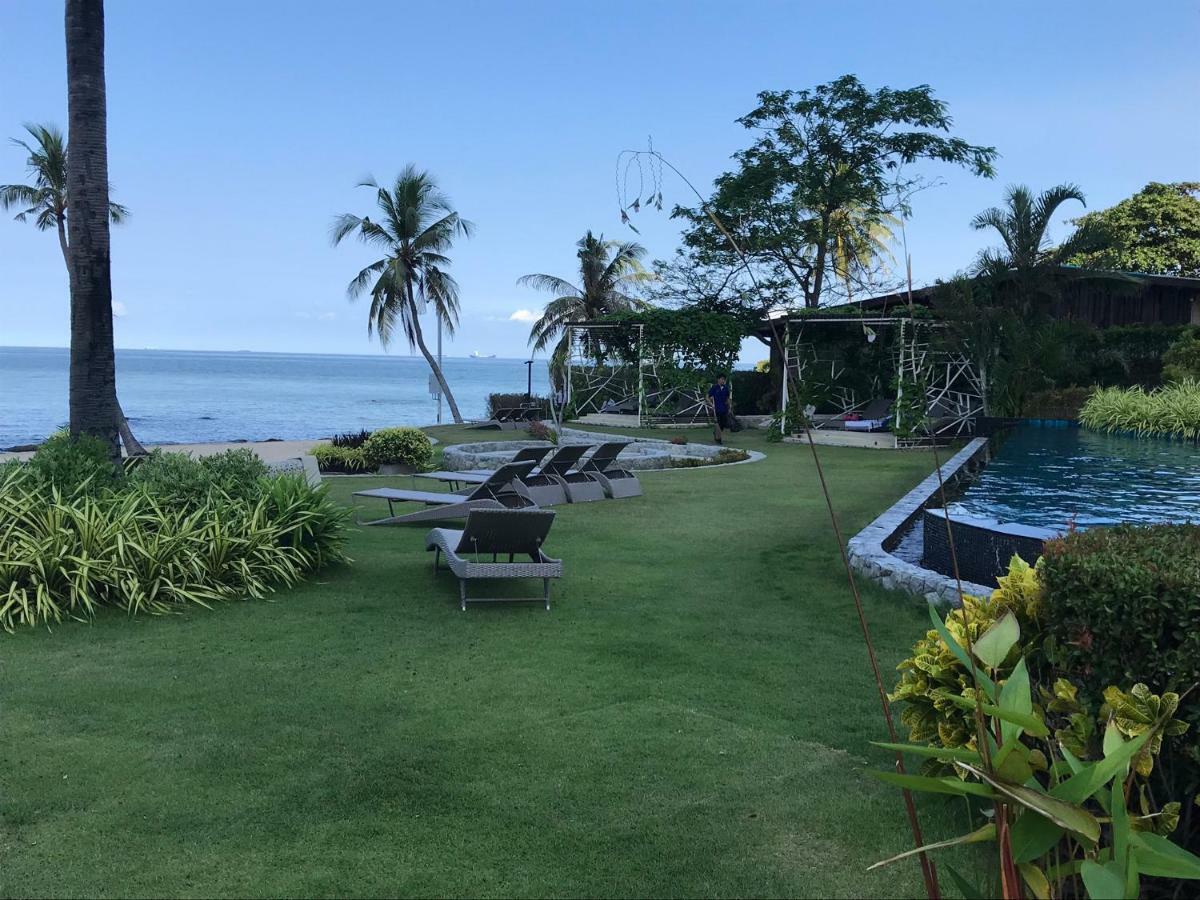 Luxurious Beachfront Pattaya Exteriör bild